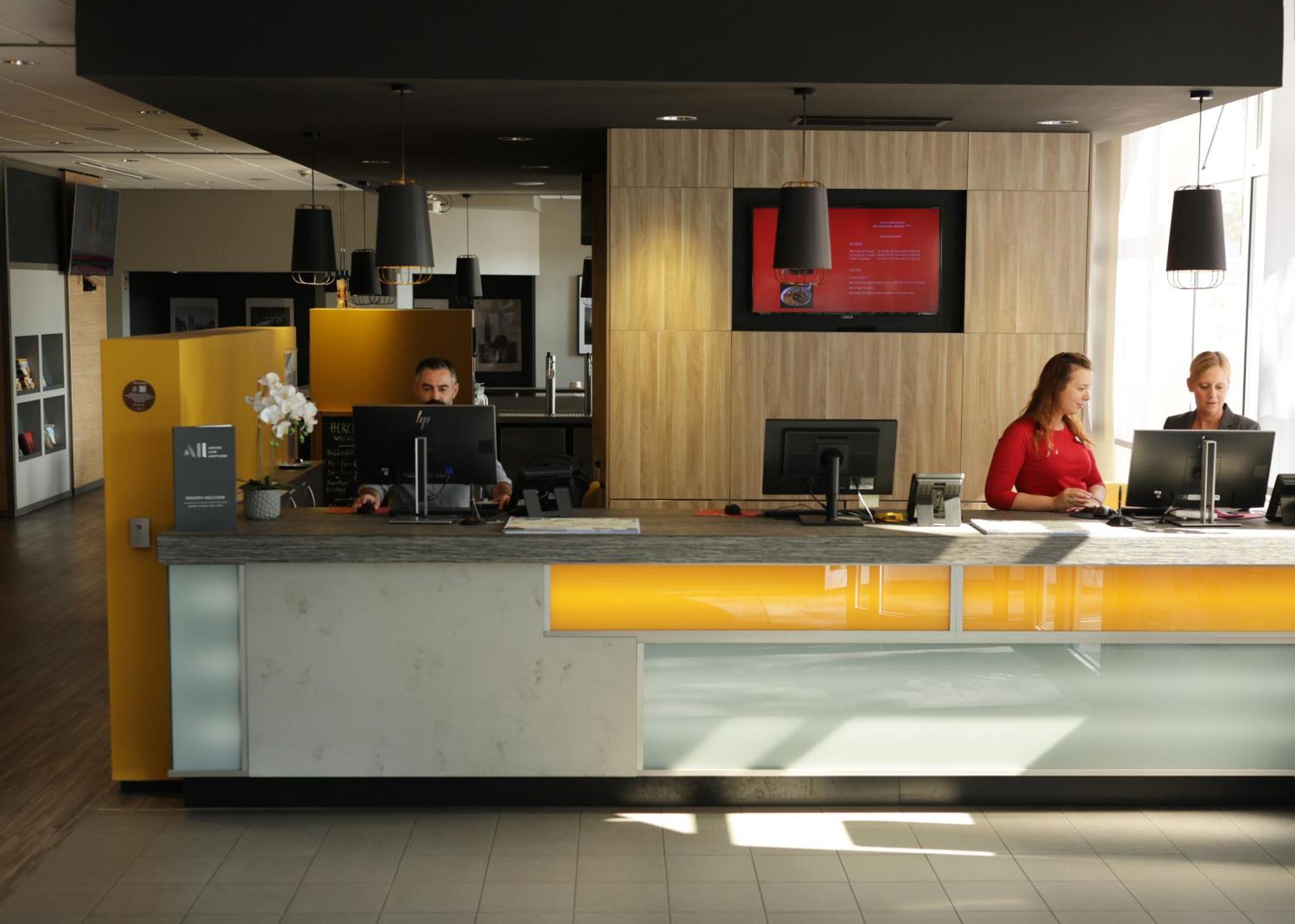 Ibis Frankfurt Centrum Frankfurt am Main Exterior photo