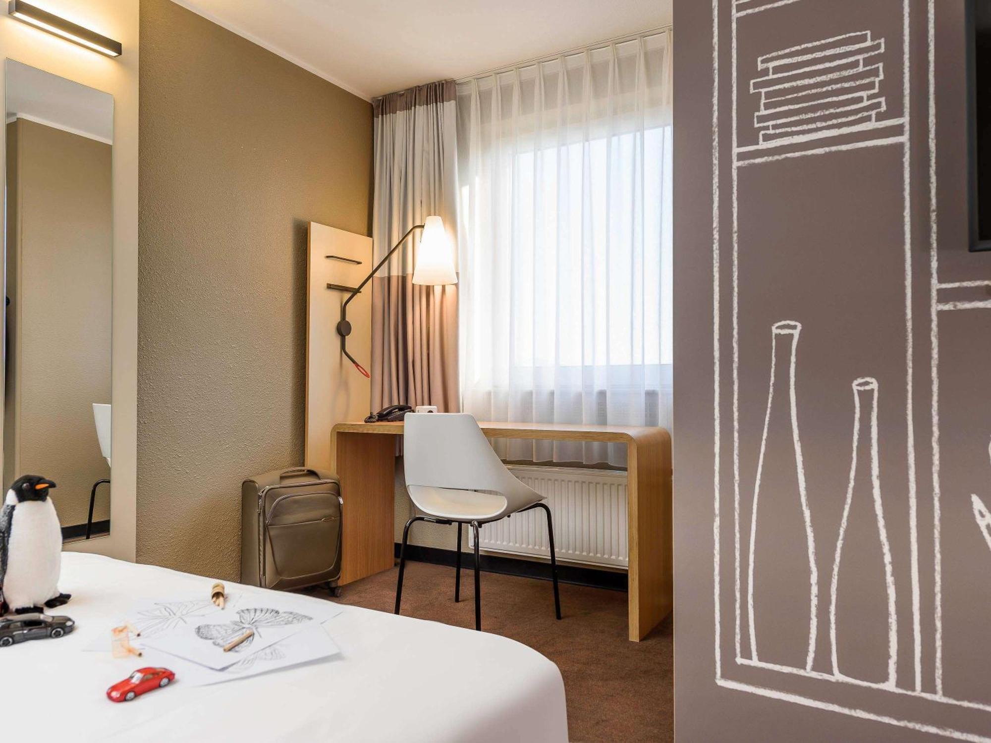 Ibis Frankfurt Centrum Frankfurt am Main Exterior photo